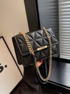 1pc Fashionable Solid Color Pressed Flap Mini Shoulder Bag With Chain Strap