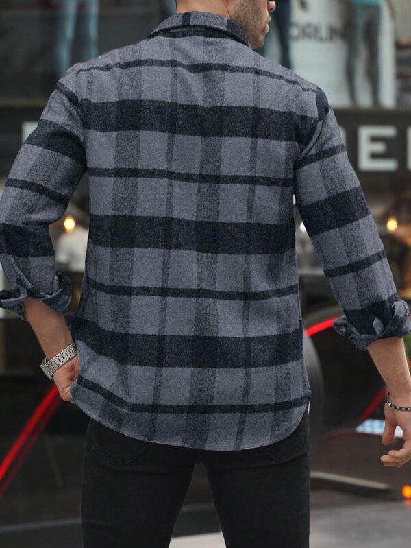 Manfinity Dauomo Men's Plaid Long Sleeve Shacket - Image 2